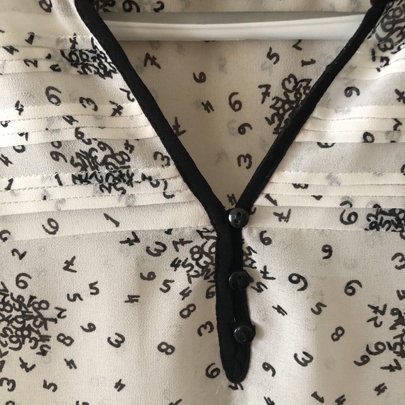 Reitmans blouse - Picture 4 of 7